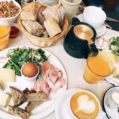 Café Marlette - Brunch Pigalle by null