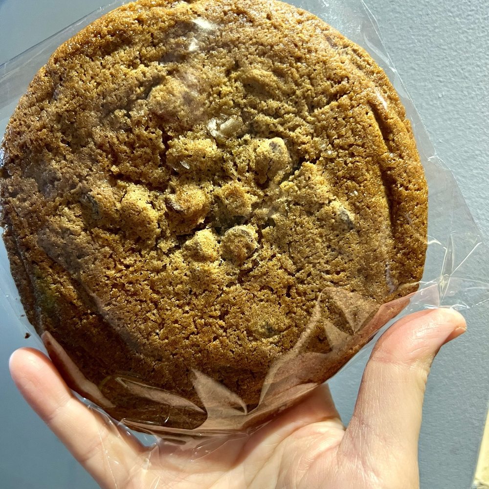 Wonder - Hoboken - Hungry Gnome Sea Salt Chocolate Chip Cookie - Food Delivery Services Near Me - Hoboken, New Jersey Wonder - Hoboken - Hungry Gnome Sea Salt Chocolate Chip Cookie - Food Delivery Services Near Me - Hoboken, New Jersey