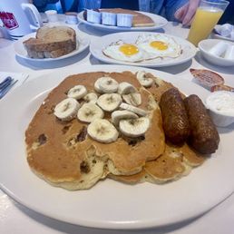 Banana walnut pancakes with sausage