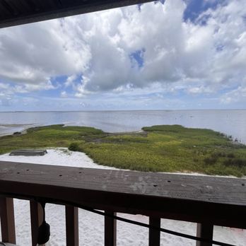 Hunt's Oyster Bar - Seafood Near Me - Port St. Joe, Florida
