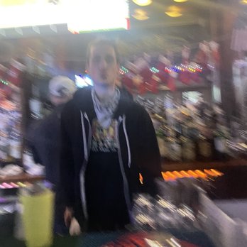Acme Bar & Grill - Bartender - Sports Bars Near Me - Annapolis, Maryland