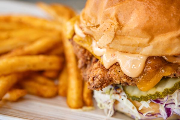 Mission Ave Bar and Grill by null