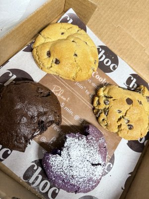 Choc Cookies by null