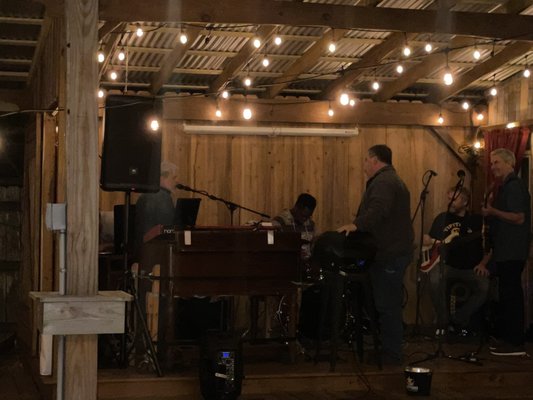 Pirogue's Whiskey Bayou by null