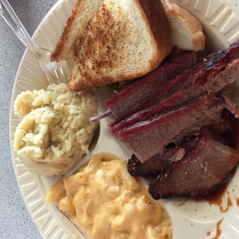 Off The Bone BBQ - Sliced beef, Mac and cheese, potato salad, and slice of bread - Barbeque Near Me - Forest Hill, Texas Off The Bone BBQ - Sliced beef, Mac and cheese, potato salad, and slice of bread - Barbeque Near Me - Forest Hill, Texas