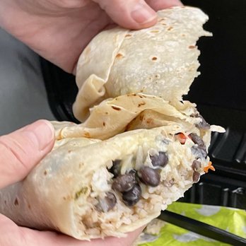 Big Papi's Tacos - Boring beans and rice burrito. Few beans. No veggies. Dry rice. Meh. - Tacos Near Me - Hagerstown, Maryland Big Papi's Tacos - Boring beans and rice burrito. Few beans. No veggies. Dry rice. Meh. - Tacos Near Me - Hagerstown, Maryland