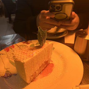 Farida - Cheesecake - Uzbek Near Me - New York, New York Farida - Cheesecake - Uzbek Near Me - New York, New York