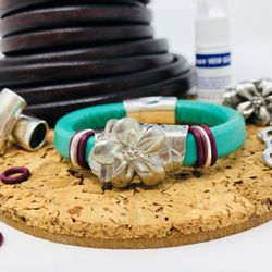 Antelope Beads