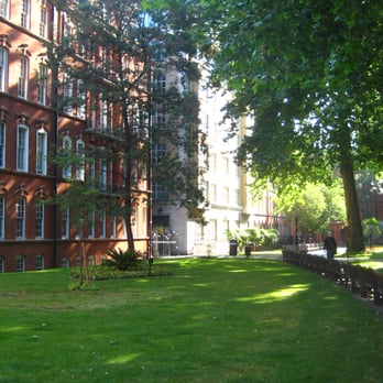Mount Street Gardens - Parks Near Me