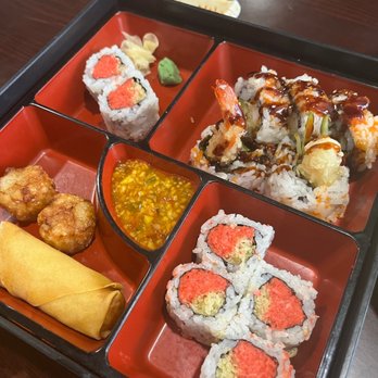 Tanpopo - Lunch Box - Japanese Near Me - Wallingford, Connecticut Tanpopo - Lunch Box - Japanese Near Me - Wallingford, Connecticut