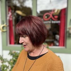 Luci's  - Garnet red