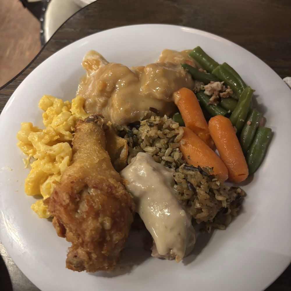 Das Dutchman Essenhaus - Adult plate from buffet - Bakeries Near Me - Middlebury, Indiana