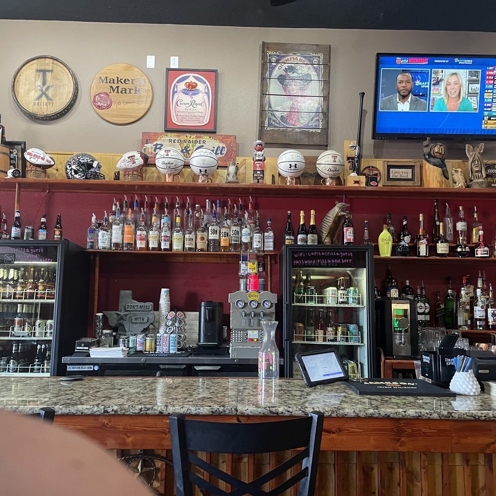 Capital Pizza - Inside - Pizza Near Me - Lubbock, Texas