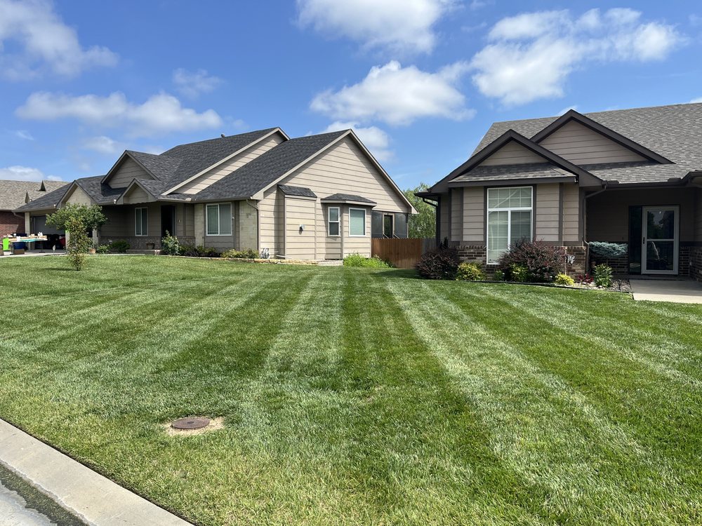 Jr Landscaping & Lawn Service - tree service in Wichita, KS