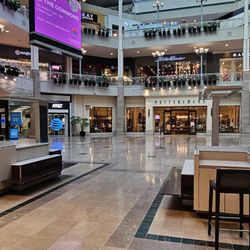 Bridgewater Commons