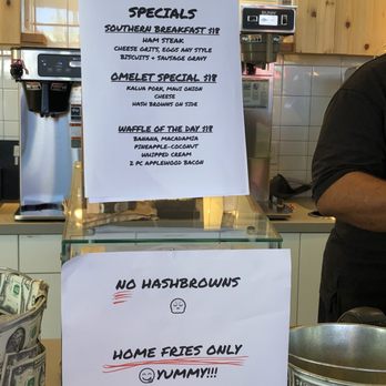 Kihei Caffe Lahaina - Breakfast & Brunch Near Me - Lahaina, Hawaii Kihei Caffe Lahaina - Breakfast & Brunch Near Me - Lahaina, Hawaii