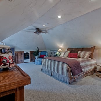 River Jewel Suites - Lovely 600 sq. ft. Sequoia Charm Suite with private balcony overlooking the river, sitting area, bathroom and kitchenette. - Resorts Near Me - Three Rivers, California River Jewel Suites - Lovely 600 sq. ft. Sequoia Charm Suite with private balcony overlooking the river, sitting area, bathroom and kitchenette. - Resorts Near Me - Three Rivers, California