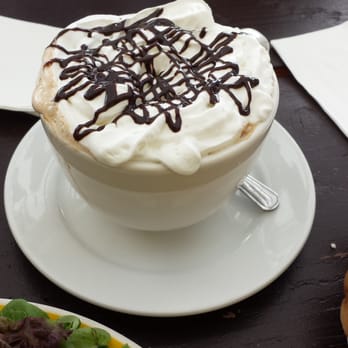 Yellow Vase - Mocha - Bakeries Near Me - Redondo Beach, California