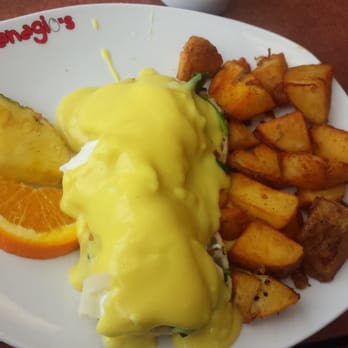 Panagio's All Day Grill - Eggs bennie with home fries and 'fresh fruit' - Breakfast & Brunch Near Me - Toronto, Ontario Panagio's All Day Grill - Eggs bennie with home fries and 'fresh fruit' - Breakfast & Brunch Near Me - Toronto, Ontario