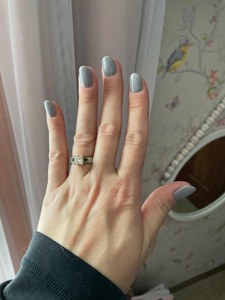 THE NAIL BAR Updated August 2024 64 Photos 305 W Kilbourn Ave