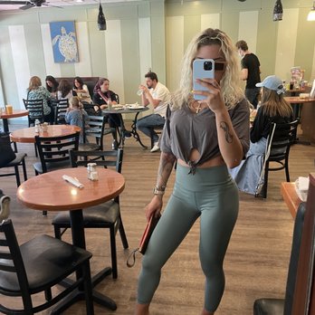 Cafe Vert - Me inside - Cafes Near Me - Miami Beach, Florida