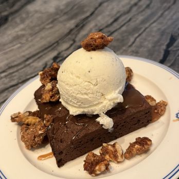 Stateside Kitchen - Warm Fudge Brownie - New American Near Me - Nashville, Tennessee Stateside Kitchen - Warm Fudge Brownie - New American Near Me - Nashville, Tennessee
