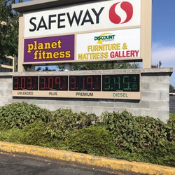 Safeway Fuel Station
