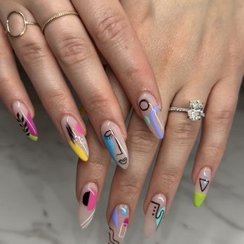 MOI Nails By Spring - Design by Spring - Nail Salons Near Me - Los Angeles, California