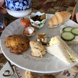 A few savory and sweet bites to accompany my tea