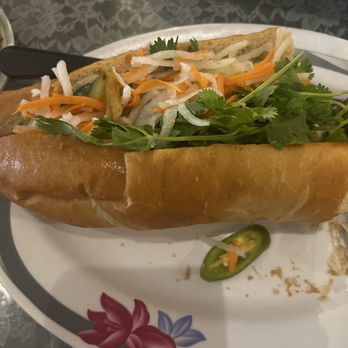 Huong Vietnamese Restaurant - Banh mi - Vietnamese Near Me - Columbus, Ohio Huong Vietnamese Restaurant - Banh mi - Vietnamese Near Me - Columbus, Ohio