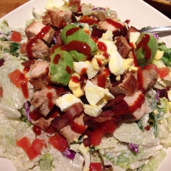 Islands Restaurant - Cobb - Sports Bars Near Me - Irvine, California