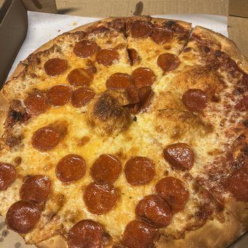 Boston Pizza - Pepperoni Large Pizza( only complaint pepperoni not spaced properly, was not picked on, pieces to the right) - Pizza Near Me - Las Vegas, Nevada Boston Pizza - Pepperoni Large Pizza( only complaint pepperoni not spaced properly, was not picked on, pieces to the right) - Pizza Near Me - Las Vegas, Nevada