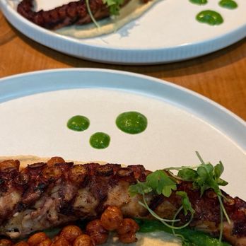Ahumar - Octopus cooked so natural without oil and leaving the flavor to mature - Seafood Near Me - Miami, Florida Ahumar - Octopus cooked so natural without oil and leaving the flavor to mature - Seafood Near Me - Miami, Florida