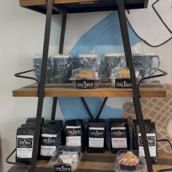 1832 Brew Espresso Bar - Coffee & Tea Near Me - Carmel, Indiana