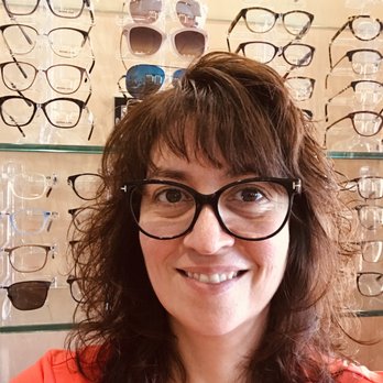 Apple Optometry - Dr. Carol Aivazian Optometrist - Optometrists Near Me - Chatsworth, California Apple Optometry - Dr. Carol Aivazian Optometrist - Optometrists Near Me - Chatsworth, California