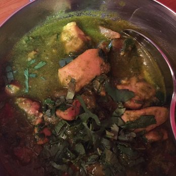 Himalayan Range Nepali Restaurant - Chicken and spinach sauce - Himalayan/Nepalese Near Me - Cary, North Carolina Himalayan Range Nepali Restaurant - Chicken and spinach sauce - Himalayan/Nepalese Near Me - Cary, North Carolina