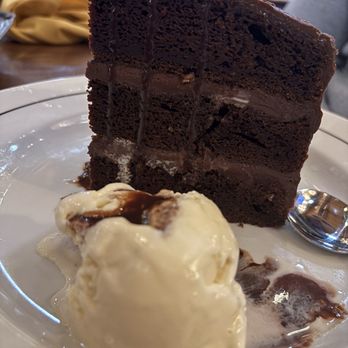 Saltgrass Steak House - Decent dessert options, like traditional cakes & pies - Steakhouses Near Me - Shenandoah, Texas Saltgrass Steak House - Decent dessert options, like traditional cakes & pies - Steakhouses Near Me - Shenandoah, Texas