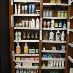 Wellness 2000 Intl - Natural health and home products include popular Dr. Bronner's products.