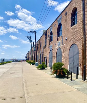 The Red Hook Winery by null