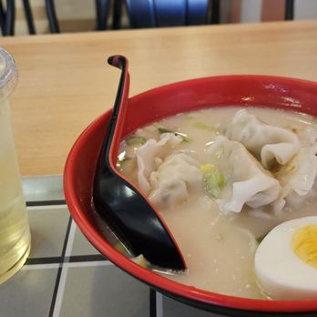 Song's Dumplings Cafe - Dim Sum Near Me - Forest Hills, New York