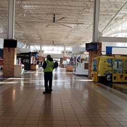 Lake Forest Mobil Oasis