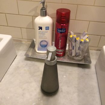 Lucky's 13 Pub - Bloomington - Nice bathroom amenities. - American Near Me - Bloomington, Minnesota Lucky's 13 Pub - Bloomington - Nice bathroom amenities. - American Near Me - Bloomington, Minnesota