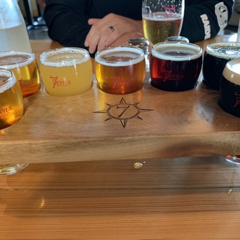 7 Devils Waterfront Alehouse - Beer sampler - Seafood Near Me - Coos Bay, Oregon