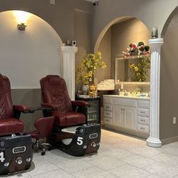Lotus Nails & Spa - Inside