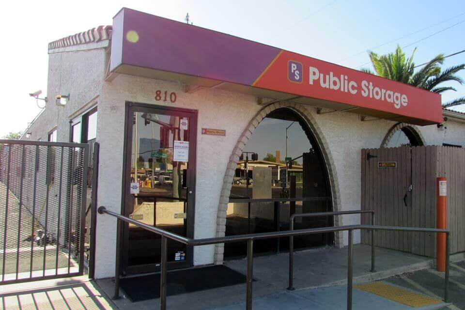 PUBLIC STORAGE Updated September 2024 10 Photos & 20 Reviews 810