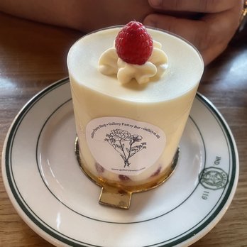 Gallery Bistro & Bar - Strawberry Dessert - Bars Near Me - Indianapolis, Indiana Gallery Bistro & Bar - Strawberry Dessert - Bars Near Me - Indianapolis, Indiana