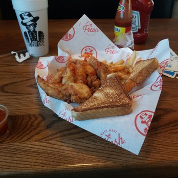 Slim Chickens - Southern Near Me - Hurst, Texas Slim Chickens - Southern Near Me - Hurst, Texas