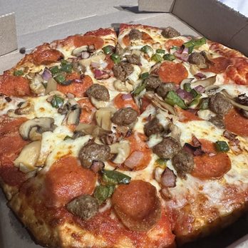 GrandSlam Pizza - Deluxe - Pizza Near Me - Pittsburgh, Pennsylvania