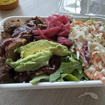Hippies & Hops - BBQ brisket bowl - Bars Near Me - Austin, Texas