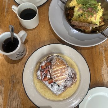 Pochos - Churro French Toast and Chorizo Skillet - Breakfast & Brunch Near Me - Chicago, Illinois